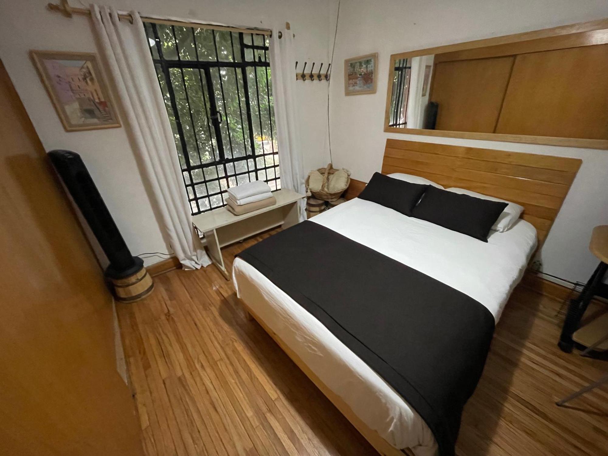 Hostal Roma Condesa Mexiko-Stadt Zimmer foto